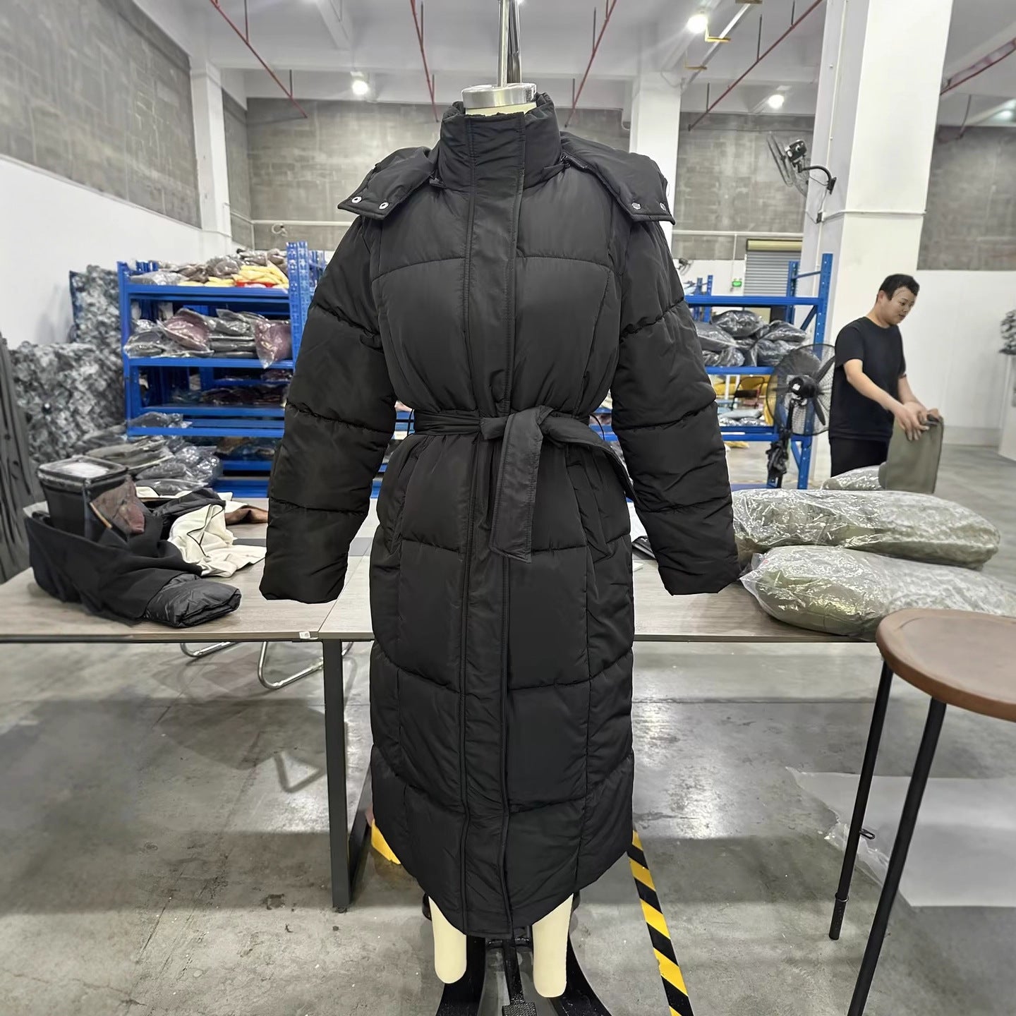 Winter -style down jacket for women, mid-length, stylish, warm and youthful coat for petite women
